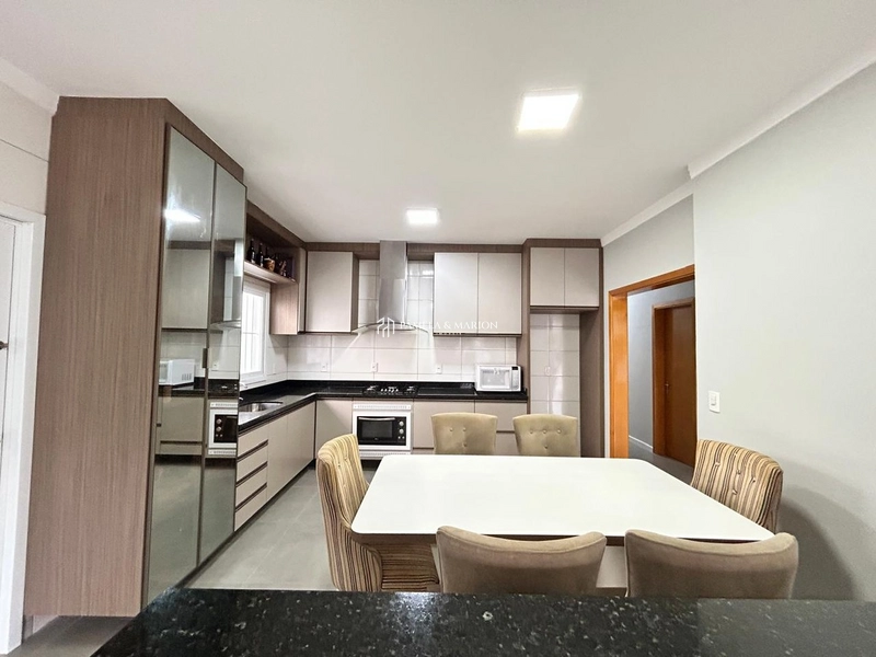 CASA: 16ª foto da galeria de imagens do imóvel