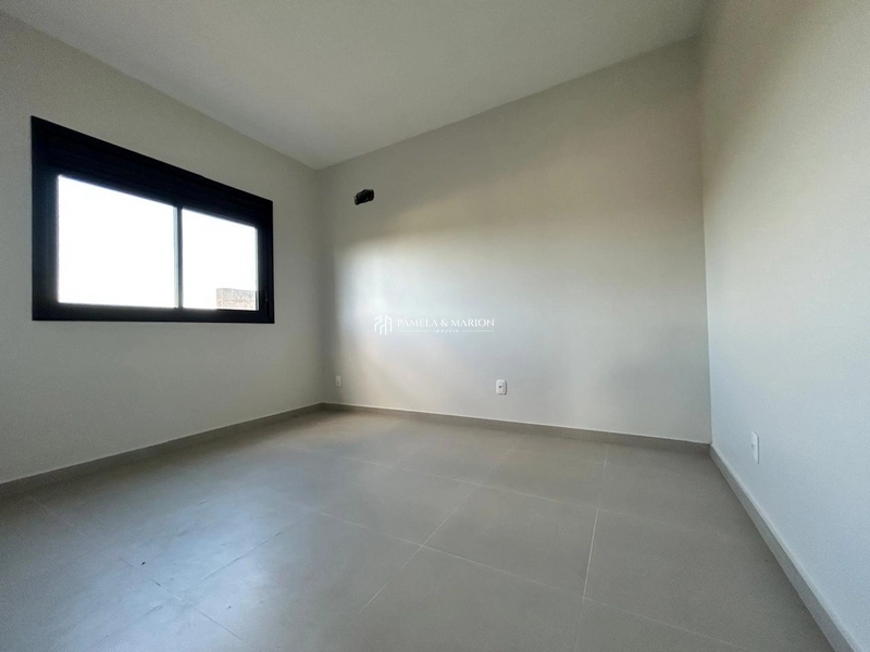 CASA GEMINADA: 8ª foto da galeria de imagens do imóvel