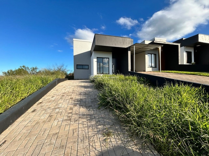 CASA GEMINADA: 1ª foto da galeria de imagens do imóvel