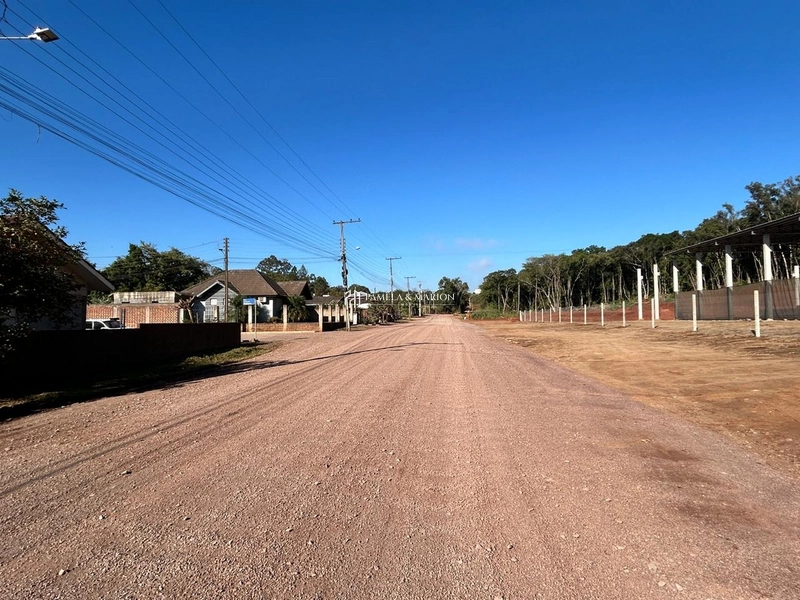 TERRENO COMERCIAL: 2ª foto da galeria de imagens do imóvel
