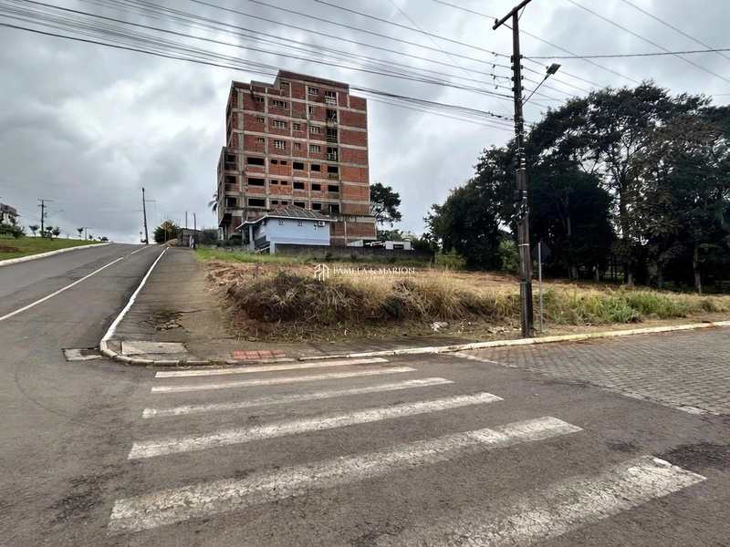 TERRENO COMERCIAL: 1ª foto da galeria de imagens do imóvel