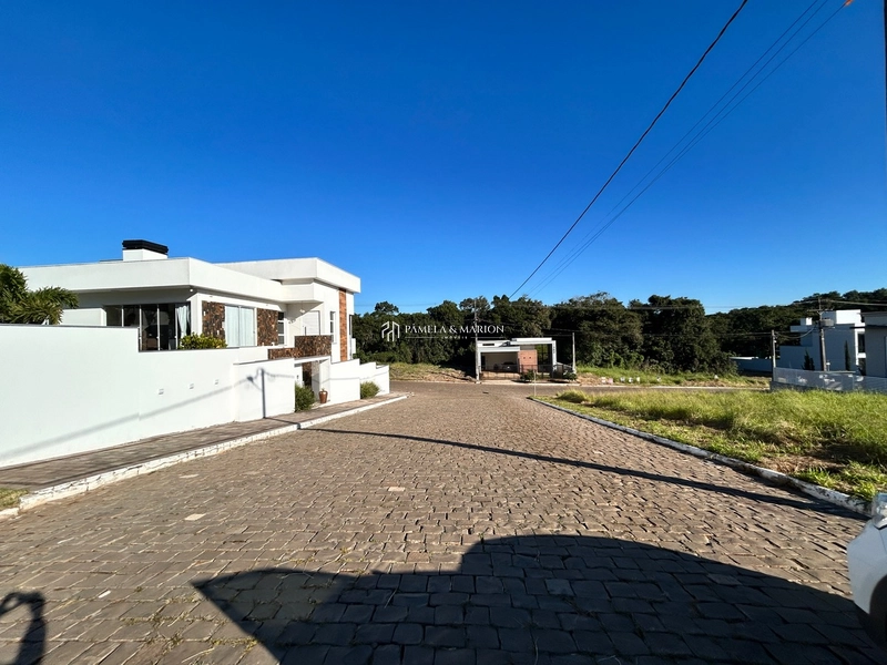TERRENO: 3ª foto da galeria de imagens do imóvel