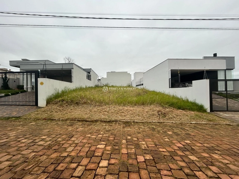 TERRENO: 1ª foto da galeria de imagens do imóvel