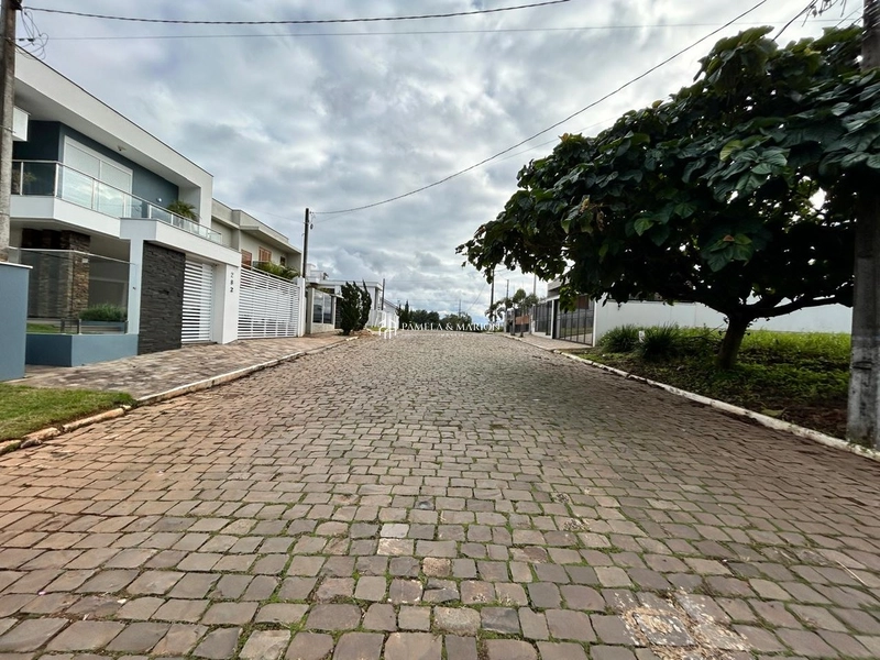 TERRENO: 2ª foto da galeria de imagens do imóvel