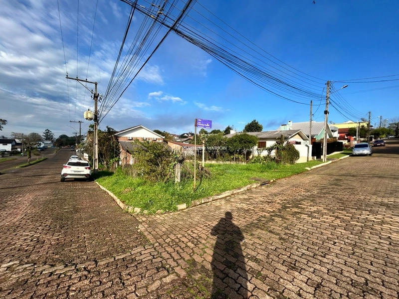 TERRENO COMERCIAL: 1ª foto da galeria de imagens do imóvel