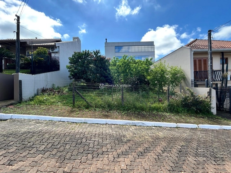 TERRENO: 1ª foto da galeria de imagens do imóvel