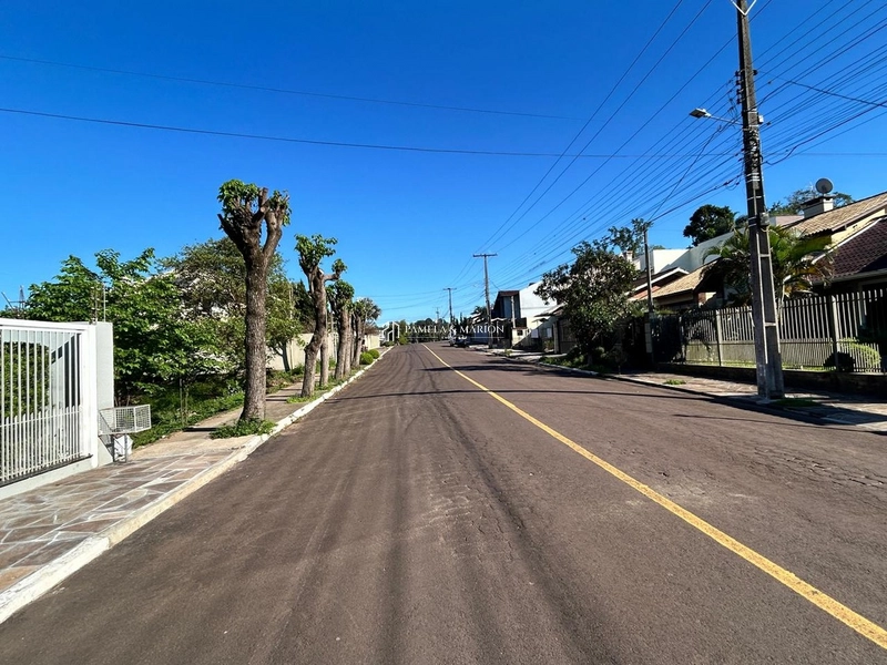 TERRENO: 2ª foto da galeria de imagens do imóvel