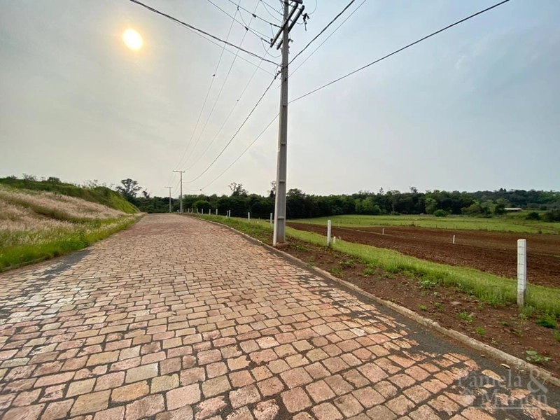 TERRENO: 4ª foto da galeria de imagens do imóvel