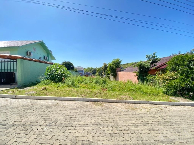 TERRENO: 1ª foto da galeria de imagens do imóvel