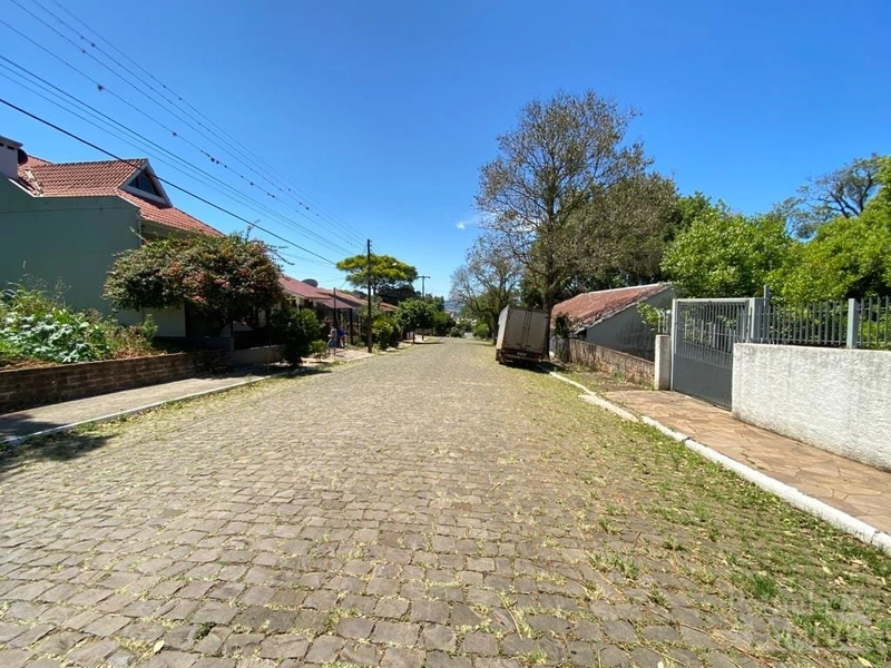 TERRENO: 3ª foto da galeria de imagens do imóvel