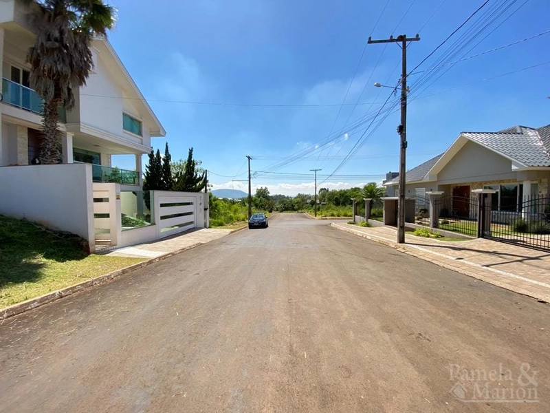 TERRENO: 3ª foto da galeria de imagens do imóvel