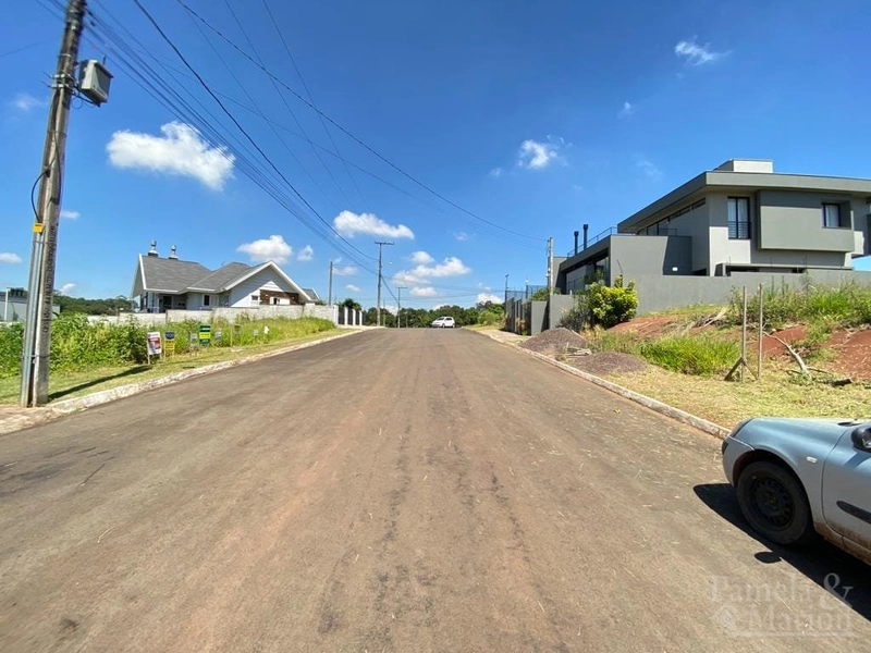 TERRENO: 2ª foto da galeria de imagens do imóvel