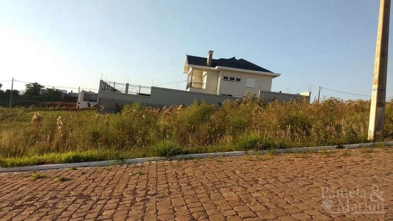 TERRENO: 1ª foto da galeria de imagens do imóvel