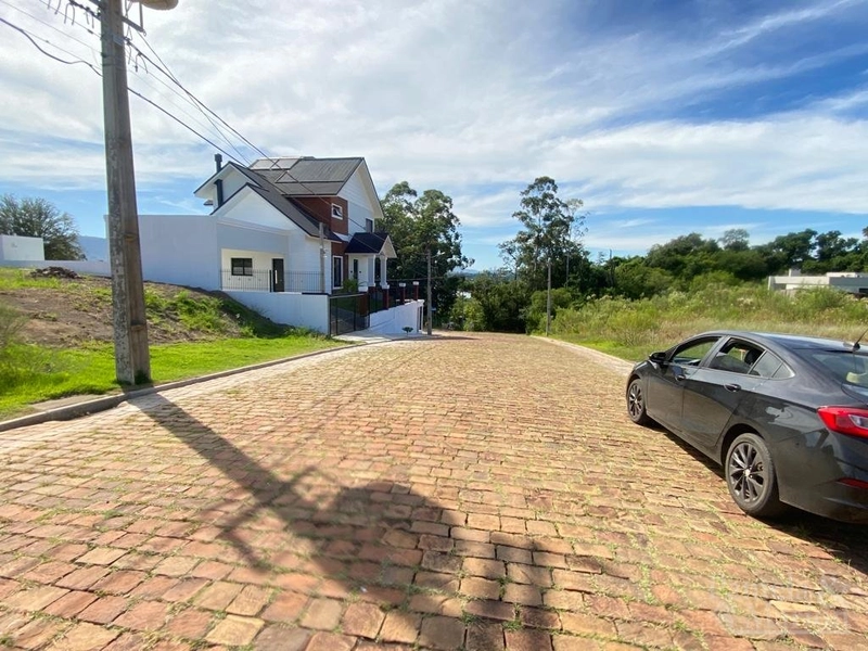 TERRENO: 2ª foto da galeria de imagens do imóvel