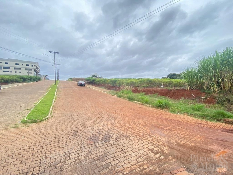 TERRENO COMERCIAL: 2ª foto da galeria de imagens do imóvel