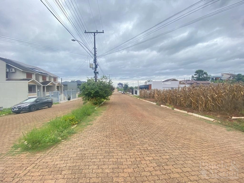 TERRENO: 3ª foto da galeria de imagens do imóvel