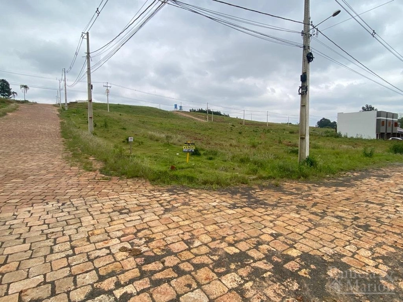 TERRENO: 1ª foto da galeria de imagens do imóvel