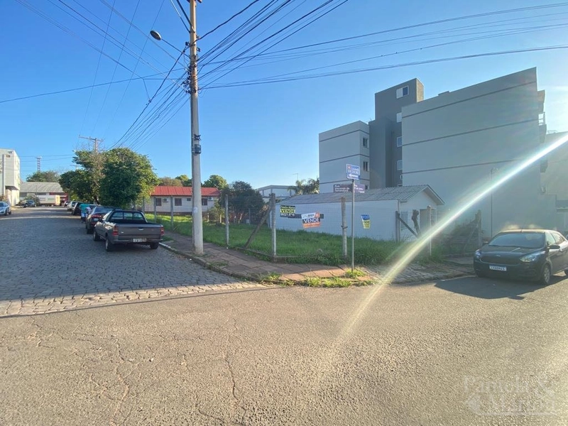 TERRENO COMERCIAL: 1ª foto da galeria de imagens do imóvel
