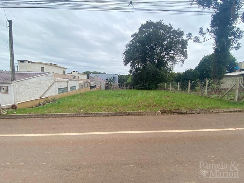 TERRENO: 1ª foto da galeria de imagens do imóvel