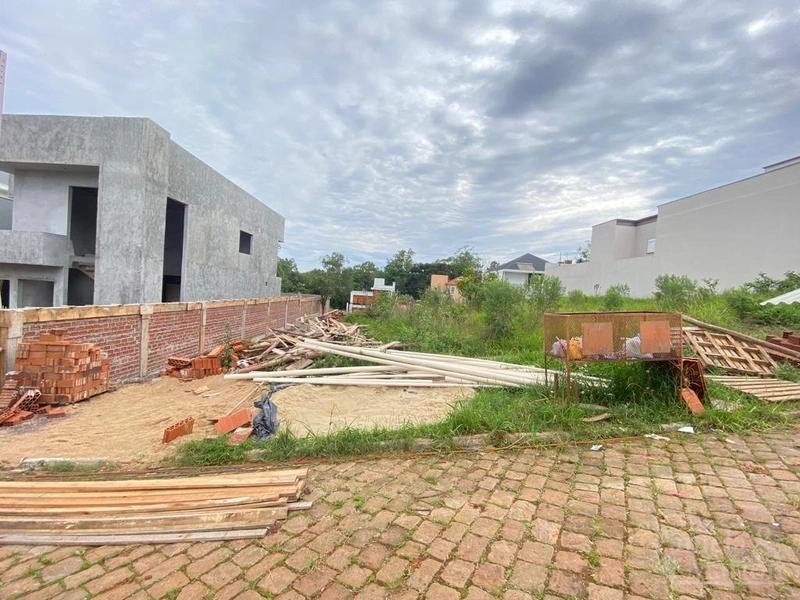 TERRENO: 1ª foto da galeria de imagens do imóvel