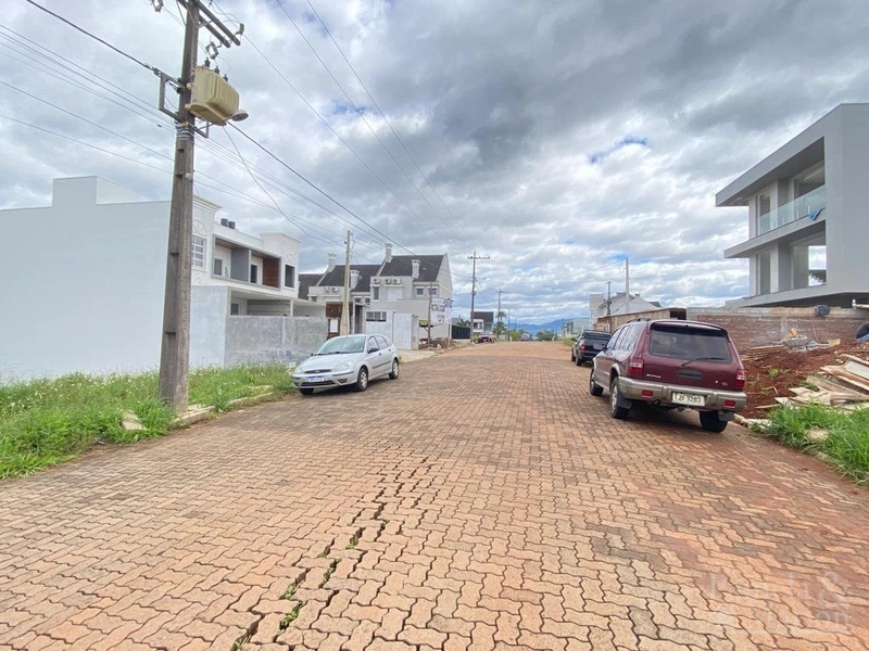 TERRENO: 2ª foto da galeria de imagens do imóvel
