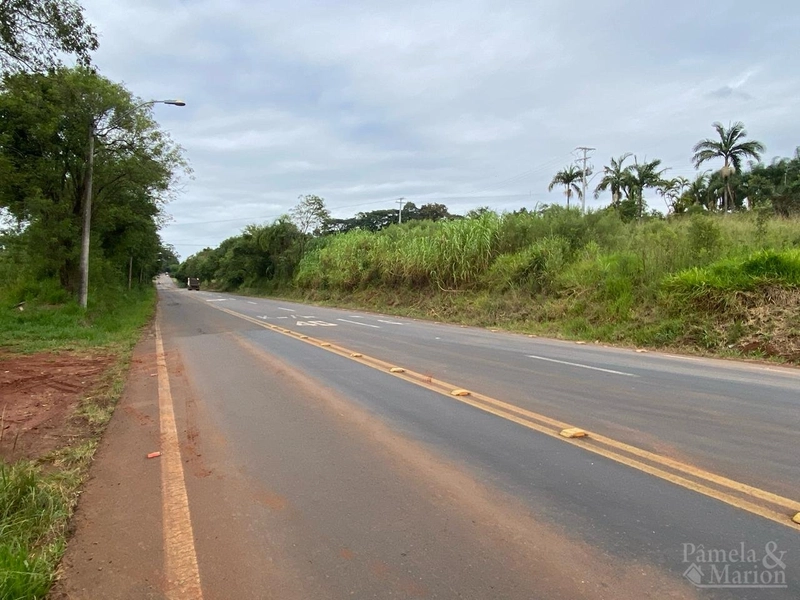 TERRENO COMERCIAL: 2ª foto da galeria de imagens do imóvel