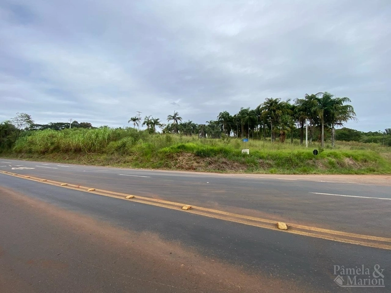 TERRENO COMERCIAL: 1ª foto da galeria de imagens do imóvel