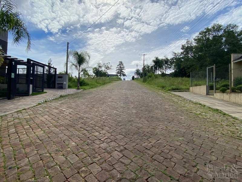 TERRENO: 3ª foto da galeria de imagens do imóvel