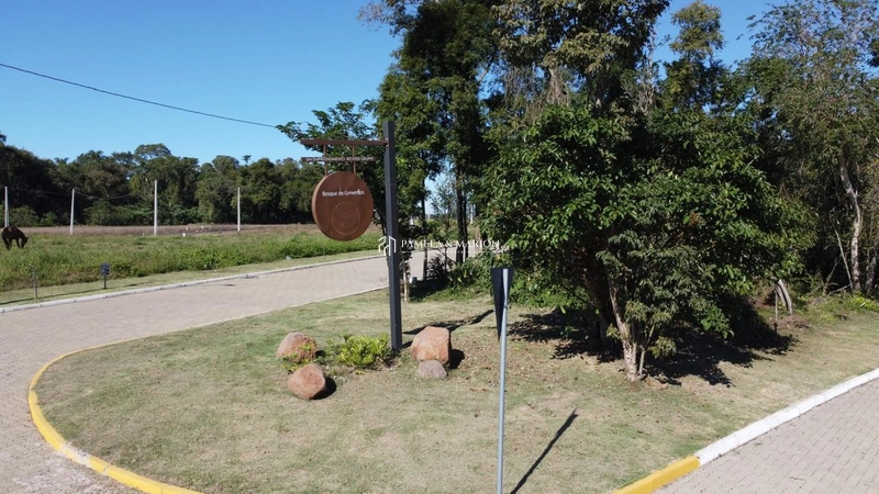 TERRENO: 1ª foto da galeria de imagens do imóvel