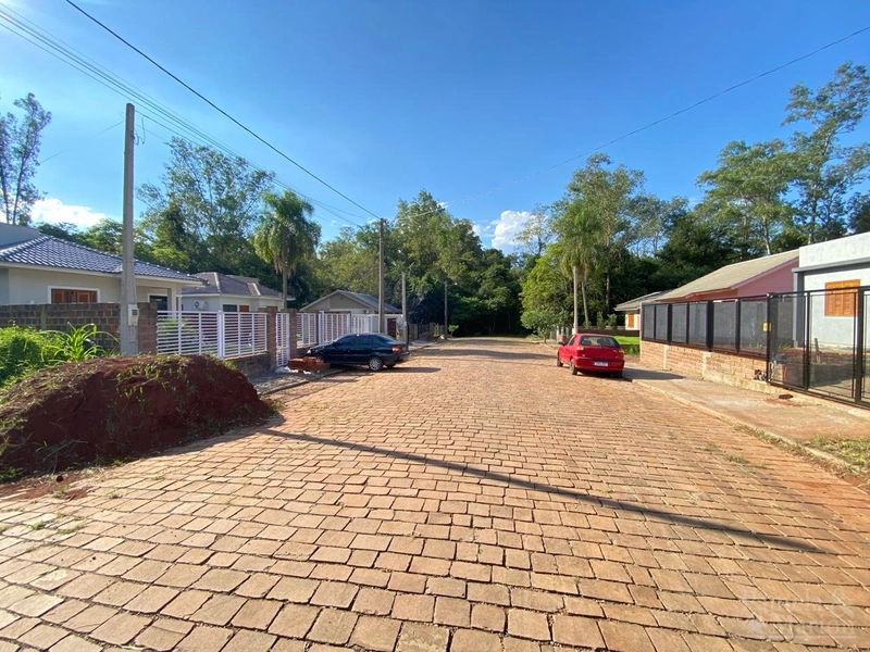 TERRENO: 3ª foto da galeria de imagens do imóvel