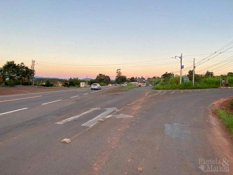 TERRENO COMERCIAL: 3ª foto da galeria de imagens do imóvel