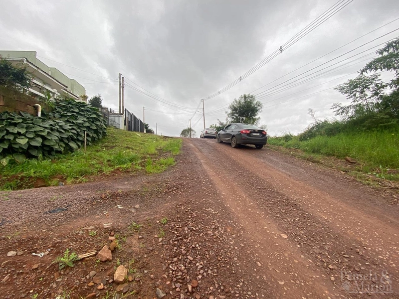 TERRENO: 3ª foto da galeria de imagens do imóvel