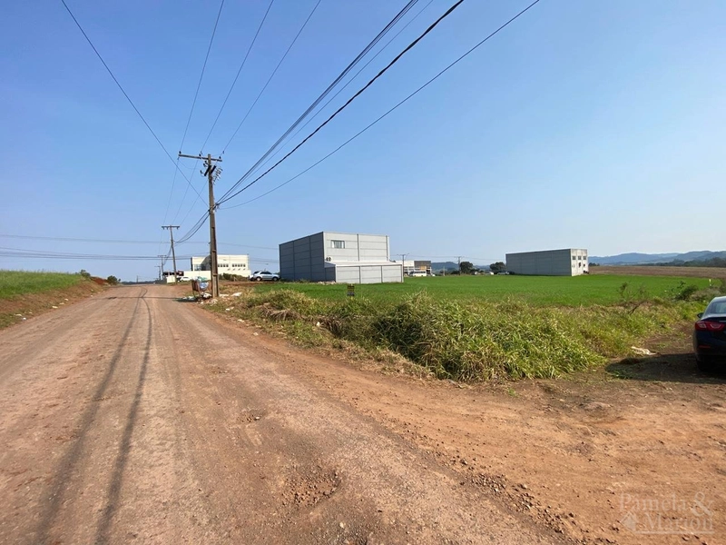 TERRENO COMERCIAL: 1ª foto da galeria de imagens do imóvel