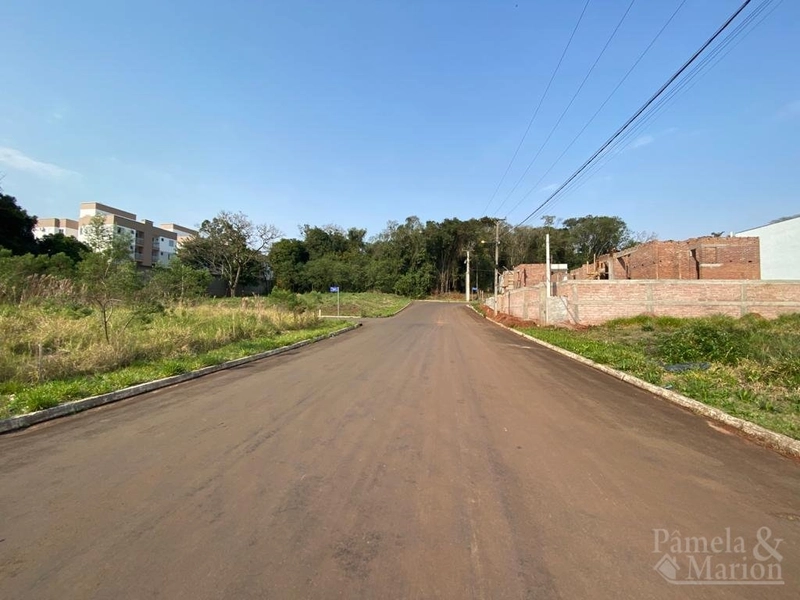 TERRENO: 2ª foto da galeria de imagens do imóvel