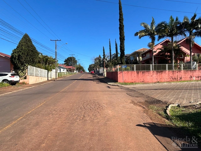 TERRENO: 2ª foto da galeria de imagens do imóvel