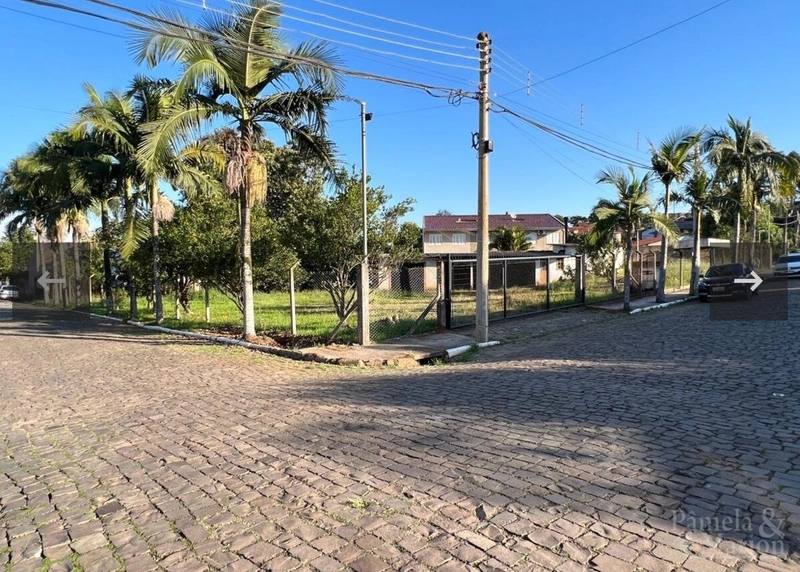TERRENO: 2ª foto da galeria de imagens do imóvel