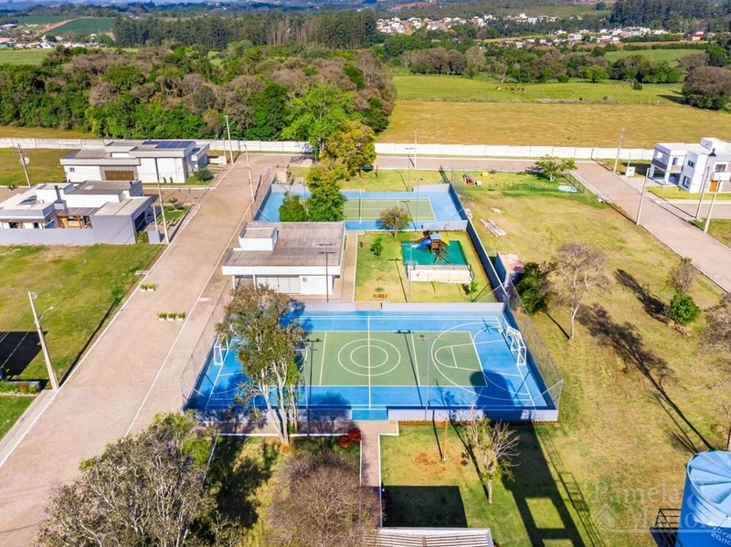 TERRENO: 3ª foto da galeria de imagens do imóvel