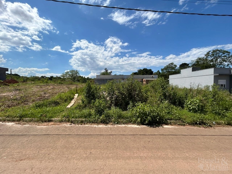 TERRENO: 1ª foto da galeria de imagens do imóvel