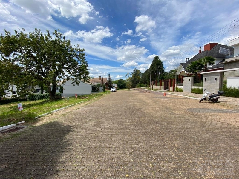 TERRENO: 2ª foto da galeria de imagens do imóvel