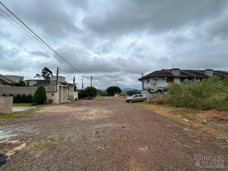 TERRENO: 3ª foto da galeria de imagens do imóvel