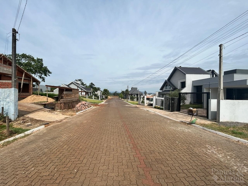 TERRENO: 2ª foto da galeria de imagens do imóvel
