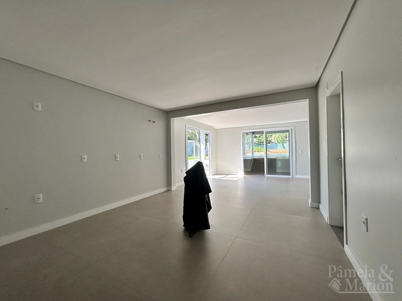 4 DORMITÓRIOS: 5ª foto da galeria de imagens do imóvel