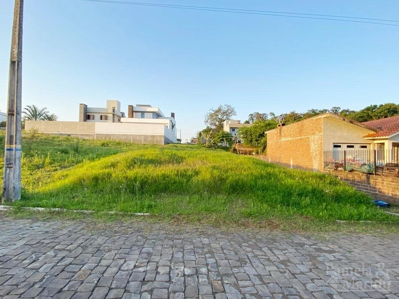 TERRENO: 1ª foto da galeria de imagens do imóvel