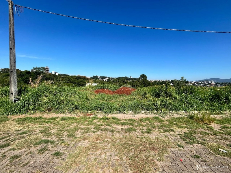 TERRENO: 1ª foto da galeria de imagens do imóvel