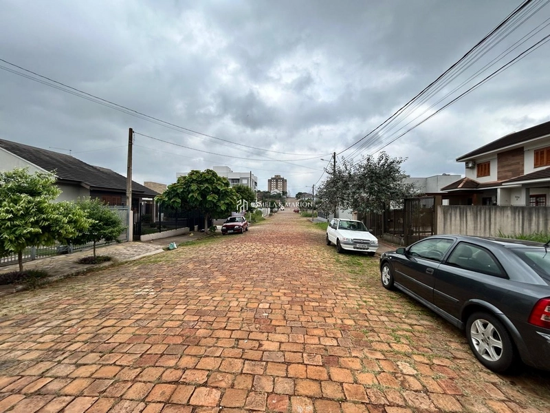TERRENO: 2ª foto da galeria de imagens do imóvel
