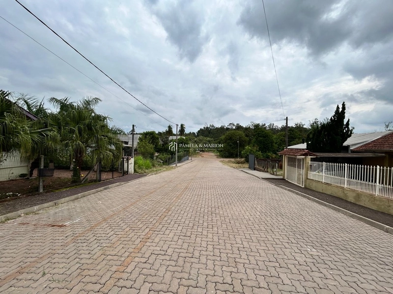 TERRENO: 3ª foto da galeria de imagens do imóvel