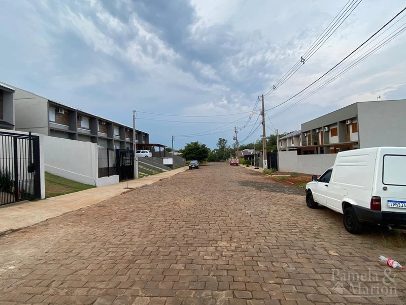 TERRENO: 3ª foto da galeria de imagens do imóvel