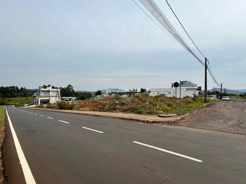 TERRENO COMERCIAL: 1ª foto da galeria de imagens do imóvel