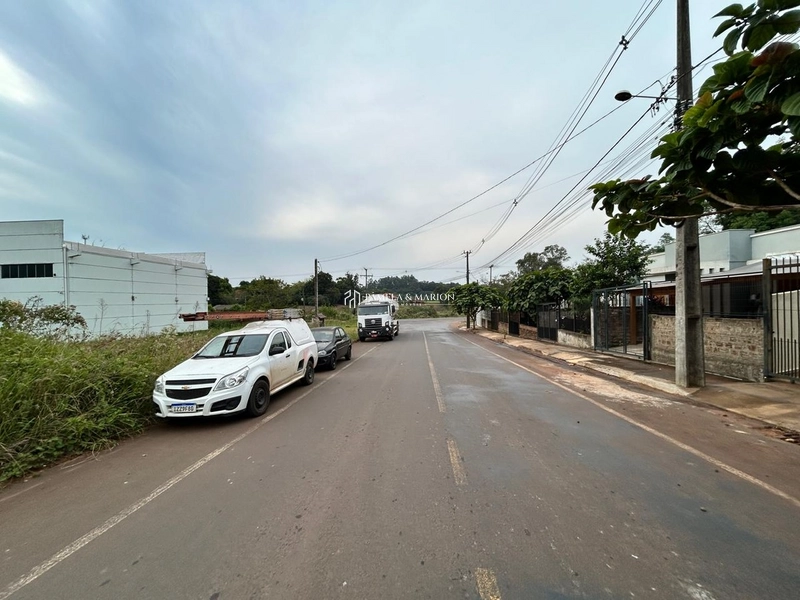 terreno comercial: 2ª foto da galeria de imagens do imóvel
