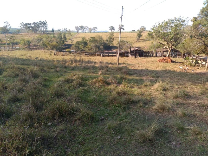 : 2ª foto da galeria de imagens do imóvel